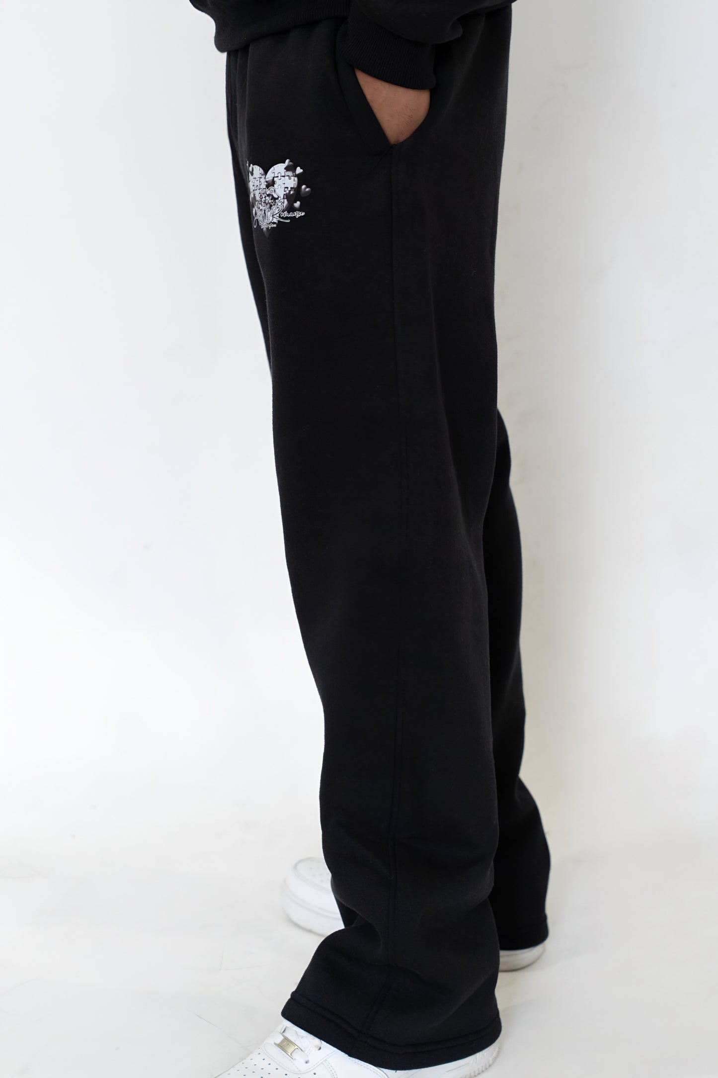 'SAINT OF ROMANCE' SWEATS