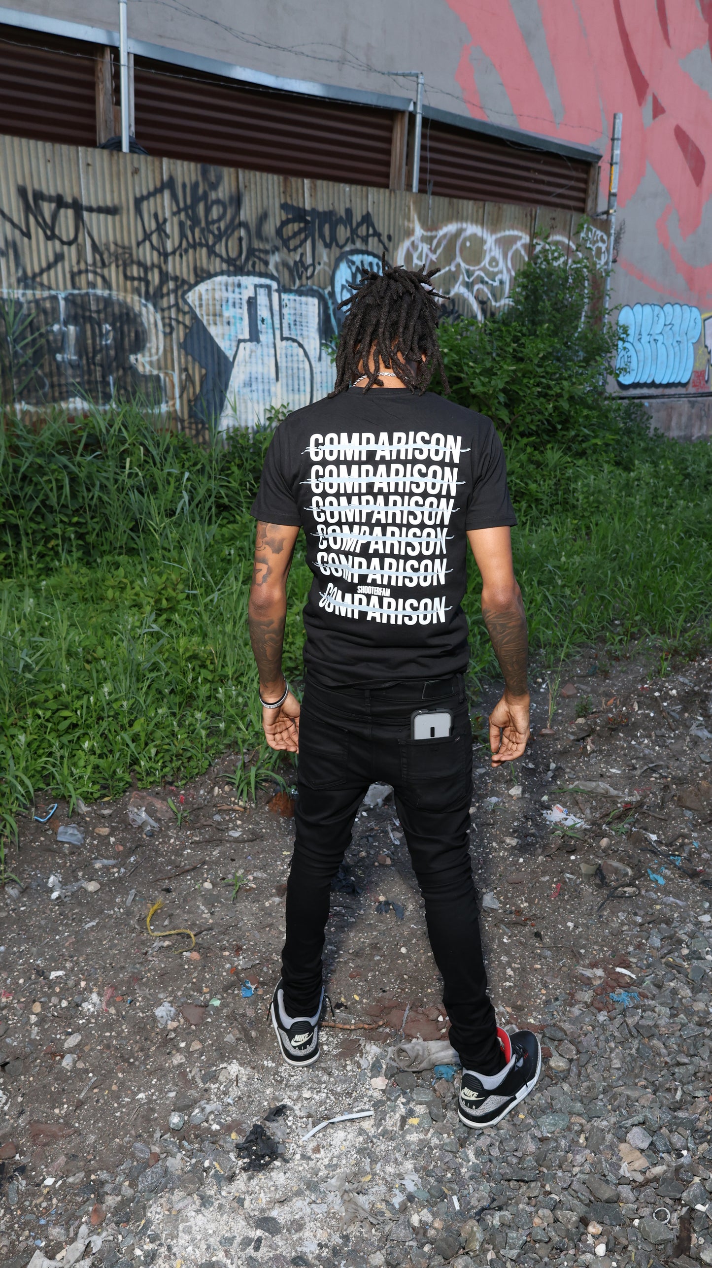 BLACK 'NO COMPARISON' "JOKER" T-SHIRT[JAY HOUND EDITION] (BLACK/GREY)