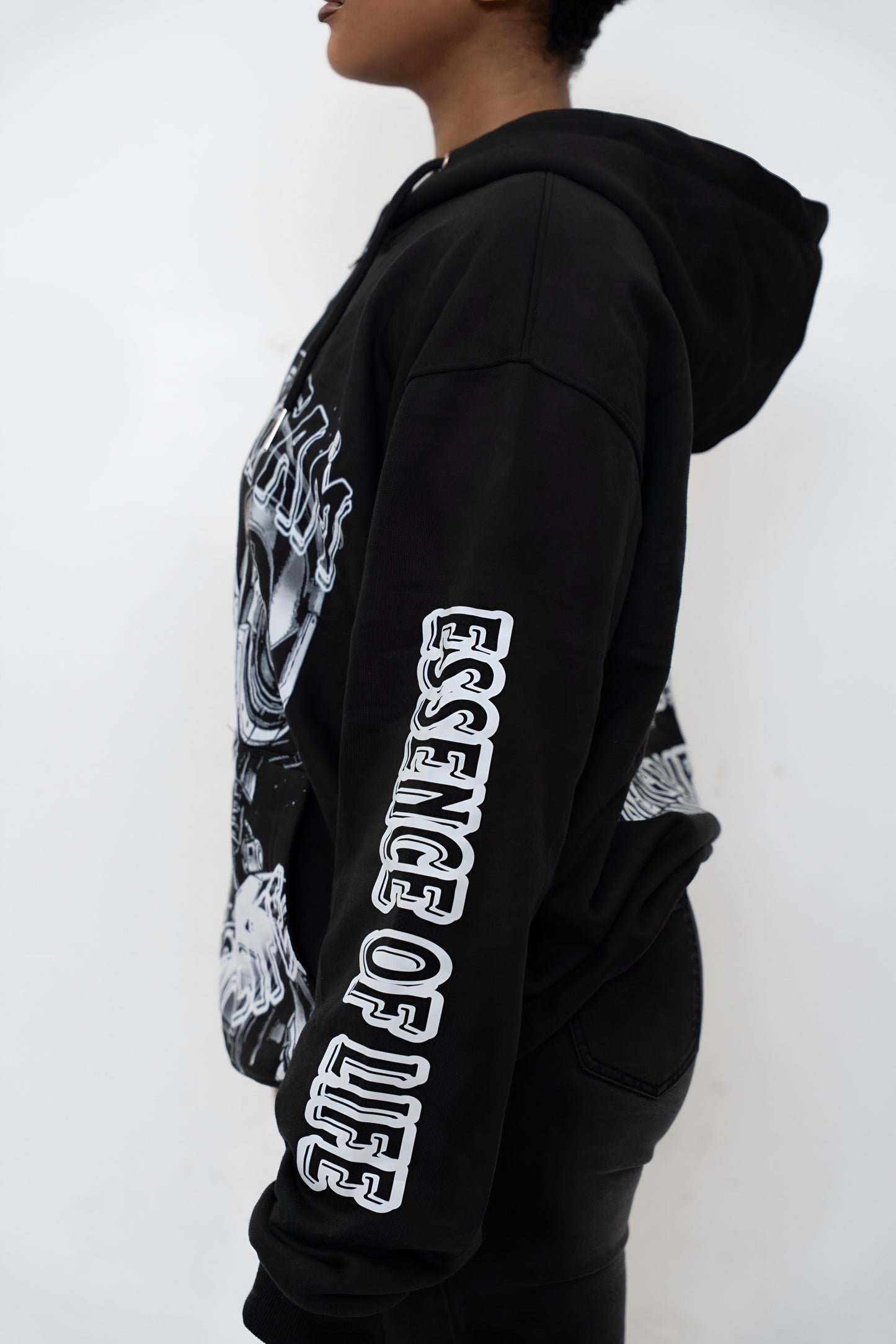 'ESSENCE OF LIFE' ZIP HOODIE