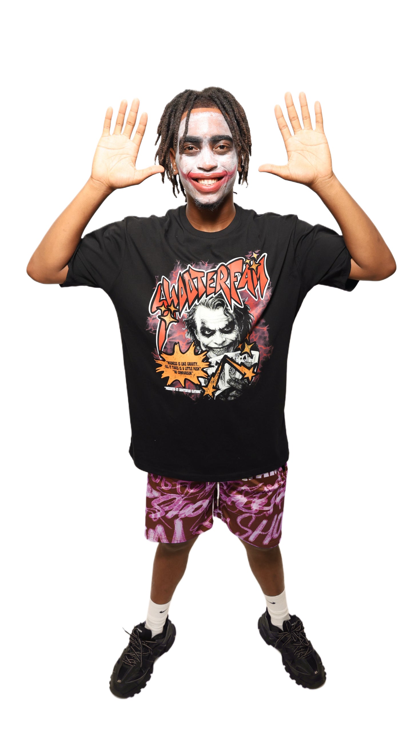 BLACK 'NO COMPARISON' "JOKER" T-SHIRT (BLACK/RED)